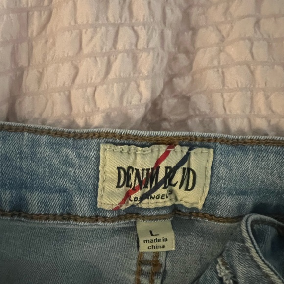 cute denim skirt with red white and blue &  Diamond stitching - Picture 2 of 4